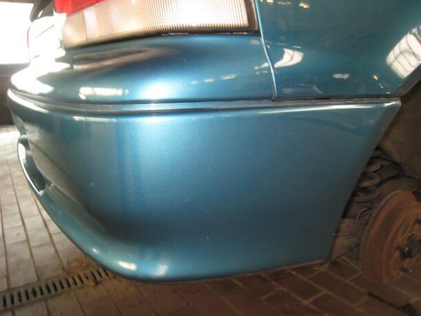 Foto: STOßSTANGE / STOSSFÄNGER HINTEN eines Suzuki Swift 1.0 CD