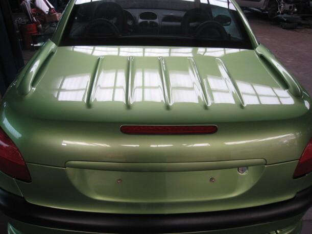 Foto: HECKDECKEL / HECKKLAPPE eines Peugeot 206 CC 110 CD