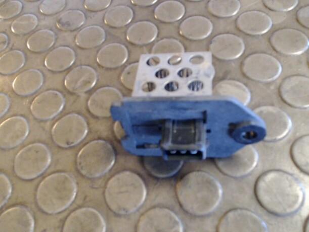 Foto: GEBLÄSEWIDERSTAND eines Peugeot 206 CC 110 CD