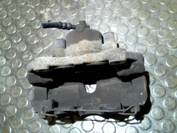 Foto: BREMSSATTEL VORNE LINKS eines Opel Zafira 1.8