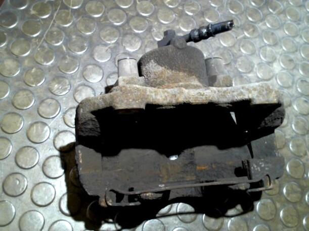 Foto: BREMSSATTEL VORN RECHTS eines Opel Zafira 1.8