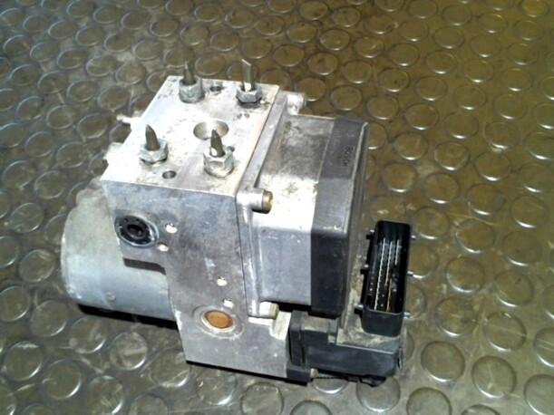 Foto: HAUPTBREMSAGGREGAT ABS eines Opel Zafira 1.8