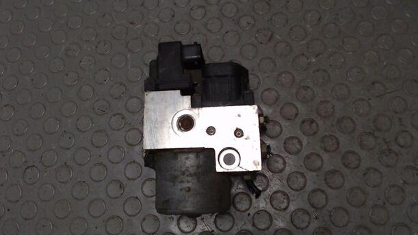 Foto: HAUPTBREMSAGGREGAT ABS eines Fiat Multipla 100 16V CD