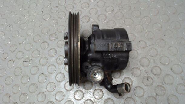 Foto: PUMPE SERVOLENKUNG eines Fiat Multipla 100 16V CD