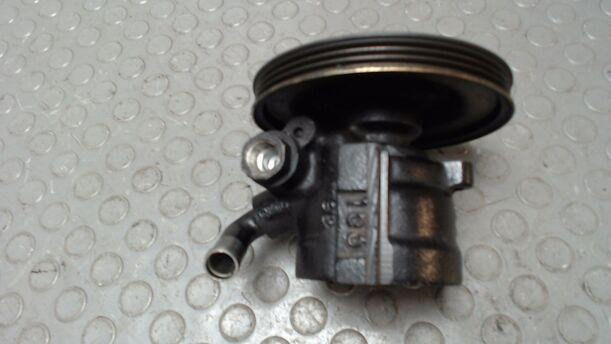 Foto: PUMPE SERVOLENKUNG eines Fiat Multipla 100 16V CD