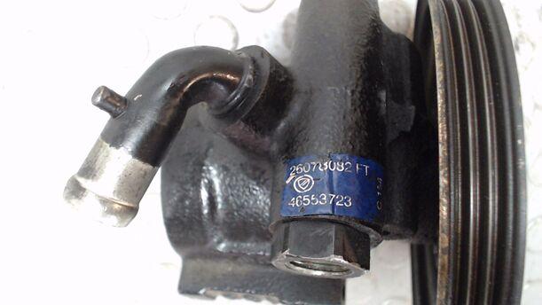 Foto: PUMPE SERVOLENKUNG eines Fiat Multipla 100 16V CD