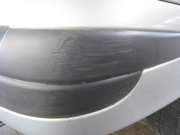 Foto: STOßSTANGE / STOSSFÄNGER HINTEN eines Renault Megane Grandtour 1.9dCi CD