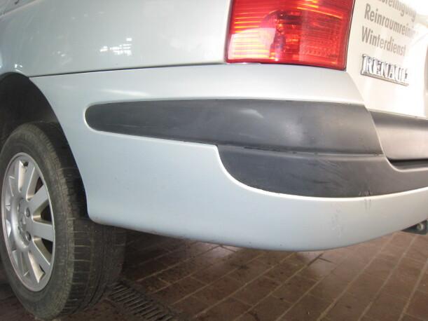 Foto: STOßSTANGE / STOSSFÄNGER HINTEN eines Renault Megane Grandtour 1.9dCi CD