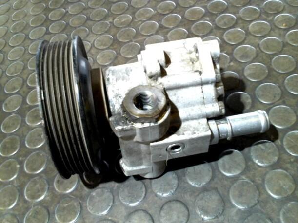 Foto: PUMPE SERVOLENKUNG eines VW Lupo 1.4 CD