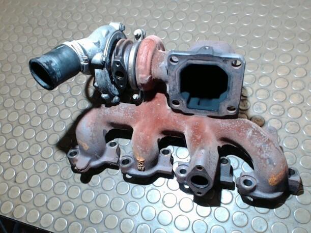 Foto: TURBOLADER eines Ford Mondeo 2.0 Turnier TDCi