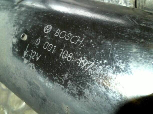 Foto: ANLASSER / STARTER  BOSCH eines Mercedes-Benz E 240 T