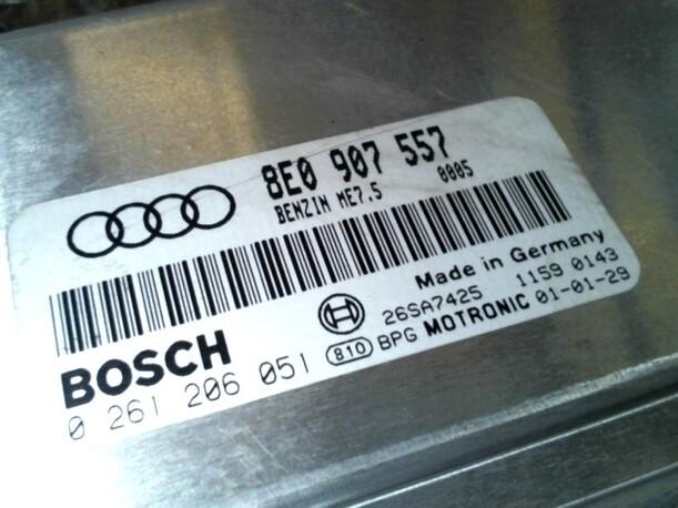 Foto: STEUERGERÄT EINSPRITZUNG eines Audi A4 2.0