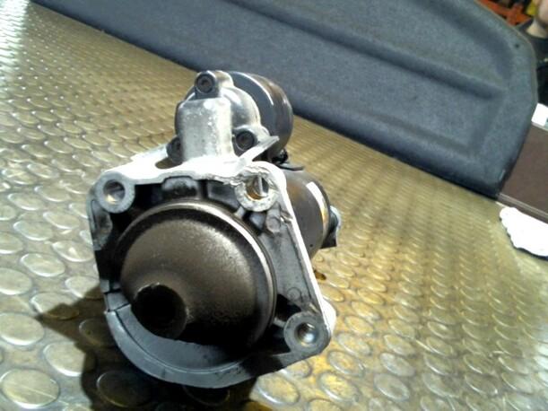 Foto: ANLASSER / STARTER  BOSCH eines Volvo 850 2.0-10V