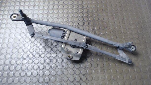 Foto: SCHEIBENWISCHERMOTOR VORN eines Citroen C5 Kombi 2.2 HDI