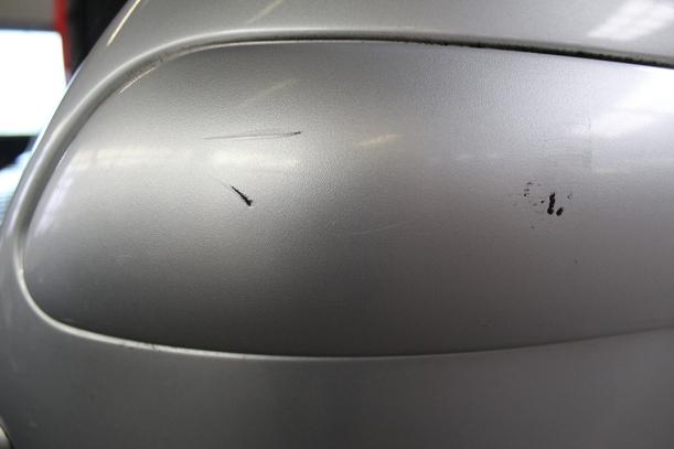 Foto: STOSSFÄNGER/ STOßSTANGE HINTEN eines Citroen C5 Kombi 2.2 HDI