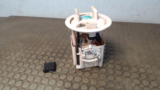 Foto: KRAFTSTOFFPUMPE eines Citroen C5 Kombi 2.2 HDI