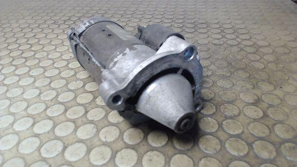 Foto: ANLASSER / STARTER  BOSCH eines Citroen C5 Kombi 2.2 HDI