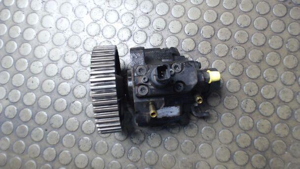 Foto: DIESELEINSPRITZPUMPE eines Citroen C5 Kombi 2.2 HDI