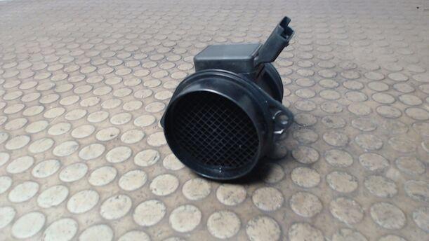 Foto: LUFTMASSENMESSER SIEMENS eines Citroen C5 Kombi 2.2 HDI