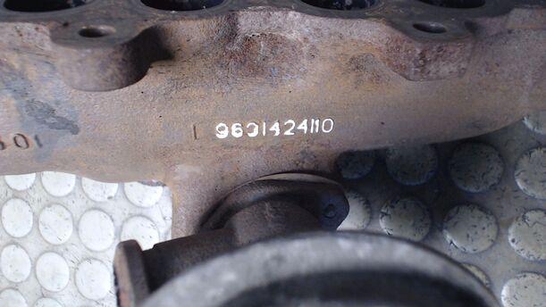 Foto: AUSPUFFKRÜMMER eines Citroen C5 Kombi 2.2 HDI