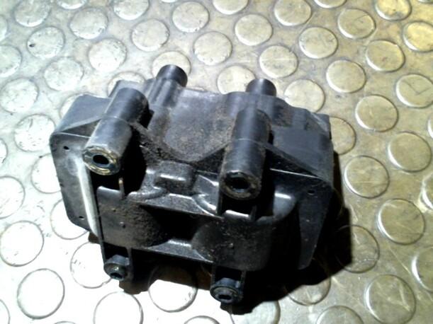 Foto: ZÜNDSPULE eines Peugeot 106