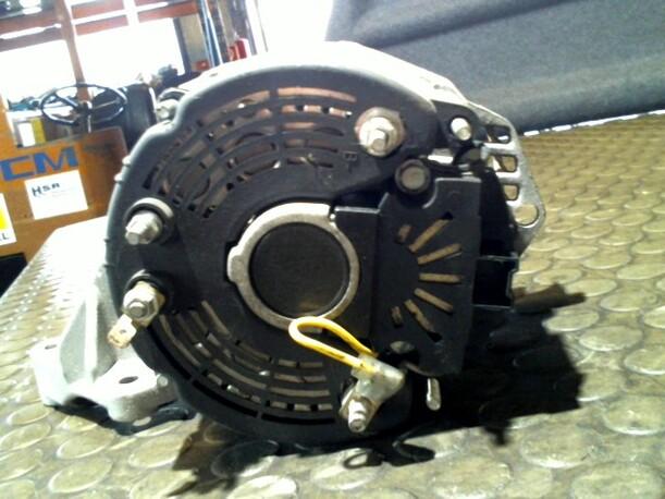 Foto: LICHTMASCHINE eines Renault Twingo 1.3