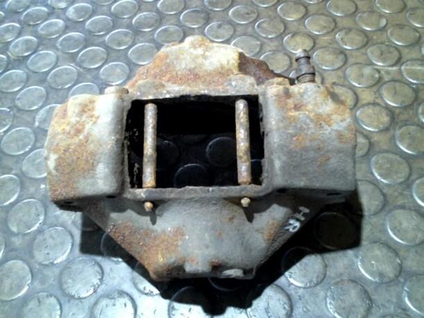 Foto: BREMSSATTEL HINTEN RECHTS eines Volvo 740