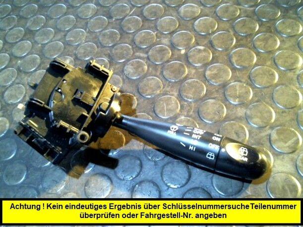 Foto: SCHEIBENWISCHERSCHALTER R eines Toyota Yaris 1.3
