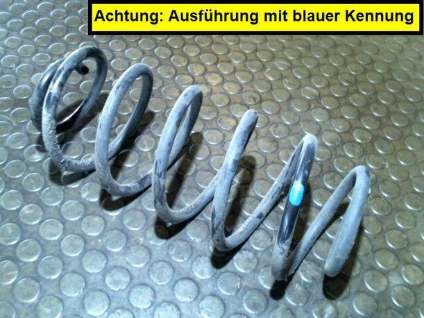 Foto: HINTERFEDER RECHTS eines Toyota Yaris 1.3