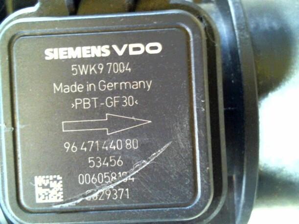 Foto: LUFTMASSENMESSER SIEMENS eines Peugeot 206 HDi eco 70 CL