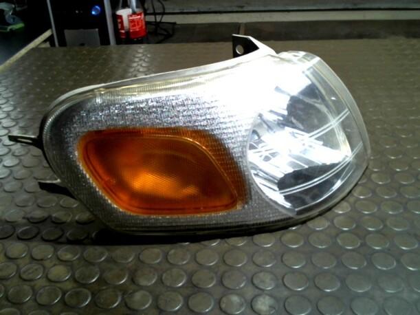 Foto: BLINKER / BLINKLEUCHTE VORN RECHTS eines Opel Sintra 2.2 DTi