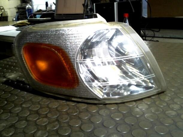 Foto: BLINKER / BLINKLEUCHTE VORN RECHTS eines Opel Sintra 2.2 DTi