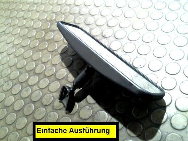 Foto: INNENSPIEGEL eines Opel Sintra 2.2 DTi