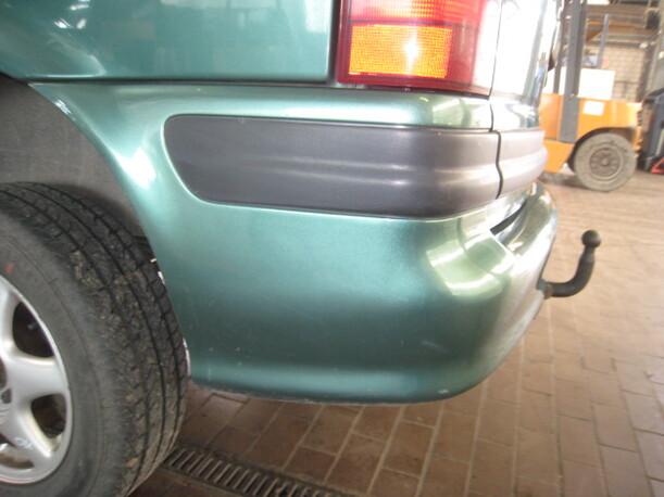 Foto: STOßSTANGE / STOSSFÄNGER HINTEN eines Opel Sintra 2.2 DTi