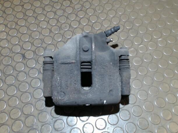 Foto: BREMSSATTEL VORN LINKS eines Renault Megane Cabriolet 1.6