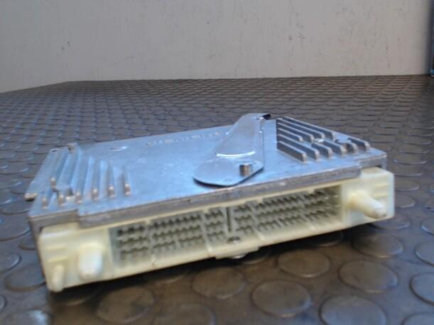 Foto: STEUERGERÄT EINSPRITZUNG eines Volvo 850 2.5-10V