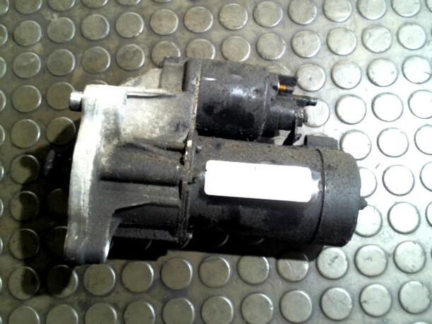 Foto: ANLASSER / STARTER VALEO eines Peugeot 106