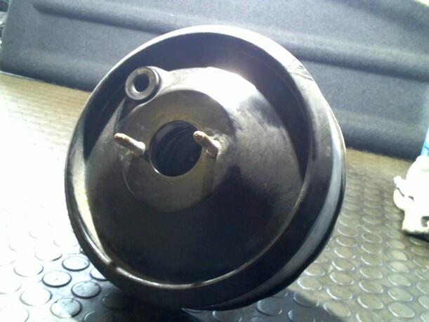 Foto: BREMSKRAFTVERSTÄRKER eines VW Fox 1.2