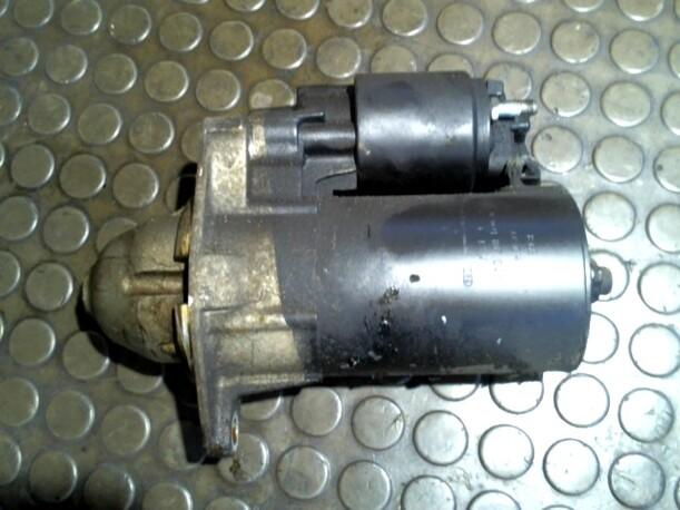 Foto: ANLASSER / STARTER  BOSCH eines Opel Vectra 1.8 Caravan