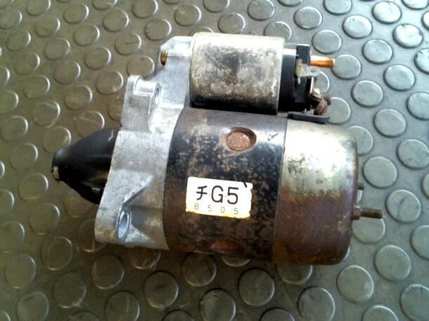 Foto: ANLASSER / STARTER eines Mazda Demio 1.4