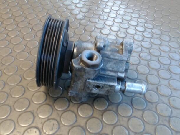 Foto: PUMPE SERVOLENKUNG eines VW Lupo 1.4