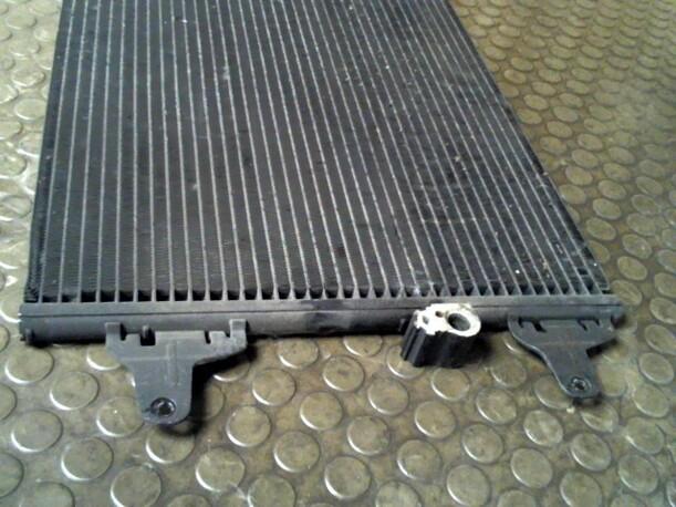 Foto: KONDENSATOR KLIMAANLAGE eines VW Sharan 1.9 TDI