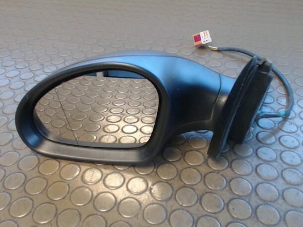 Foto: AUSSENSPIEGEL ELEKTRISCH LINKS eines Seat Ibiza 1.4 16V