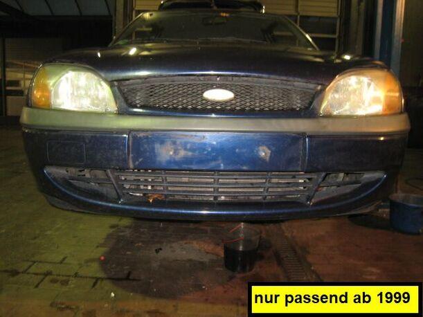 Foto: STOßFÄNGER / STOßSTANGE VORNE eines Ford Fiesta