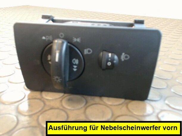 Foto: LICHTSCHALTER eines Ford Mondeo 2.0 Turnier TDCi