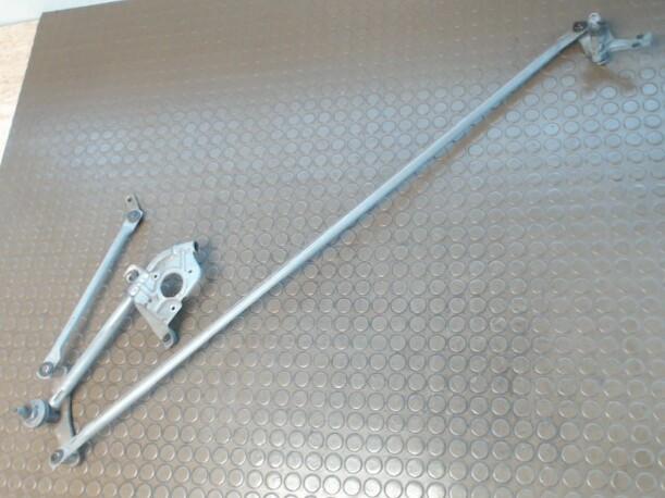 Foto: SCHEIBENWISCHERGESTÄNGE VORN eines Mercedes-Benz A 140