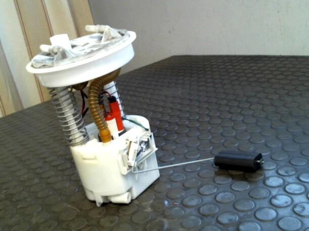 Foto: KRAFTSTOFFPUMPE eines Ford Fiesta 1.4