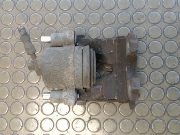 Foto: BREMSSATTEL VORN RECHTS eines Seat Toledo 1.6