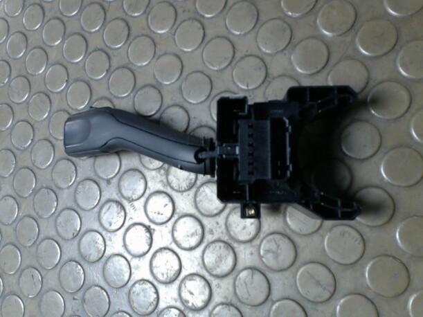 Foto: SCHEIBENWISCHERSCHALTER eines Seat Toledo 1.6