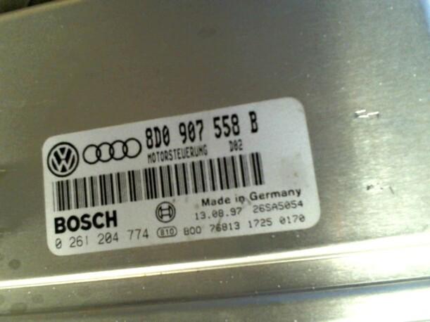 Foto: STEUERGERÄT EINSPRITZUNG eines Audi A4 Avant 1.8